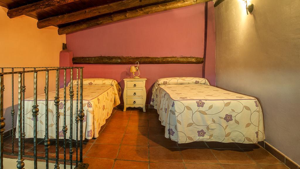 Apartamentos los Aljezares Gea de Albarracín Exterior foto